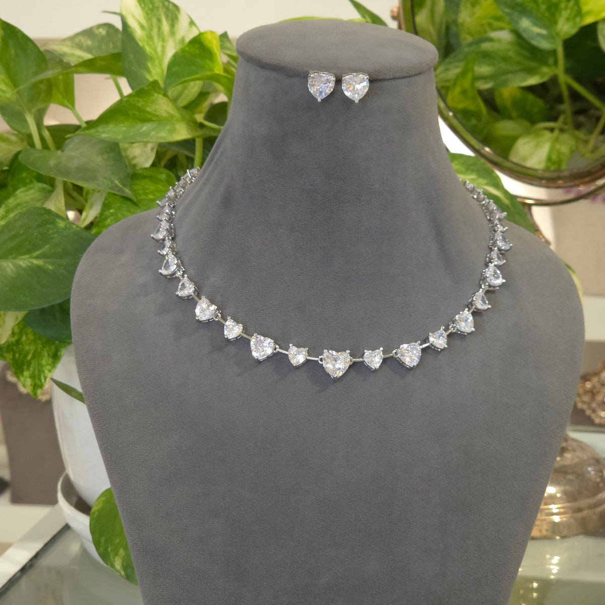 Jiya Ad necklace set