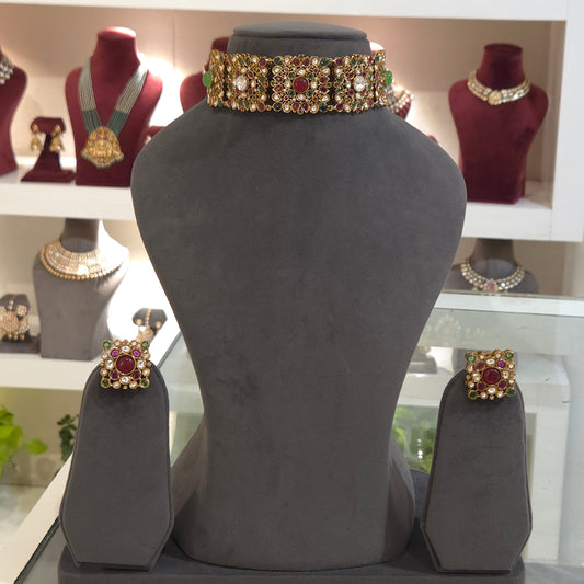 Alia designer choker set