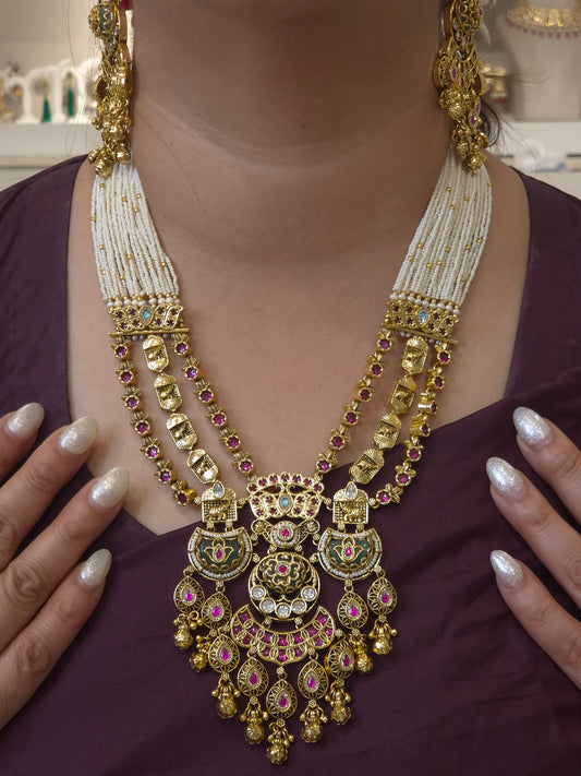 Kavleen heritage necklace set