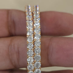 Vinnie single line running bangle