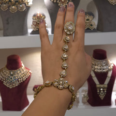 Komal Moissanite polki Hathphool