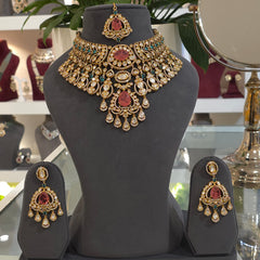 Avnashi bridal set