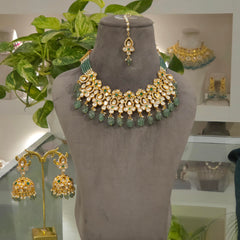 Zaira moissanite set