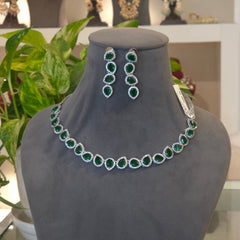 Harleen Ad necklace set