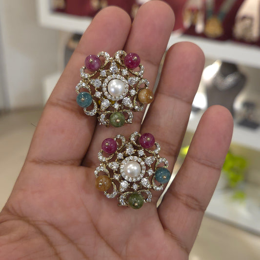 Natraj sabya studs