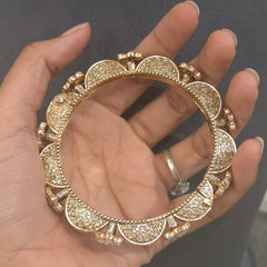 Saman antique polki bangles