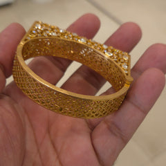 Mumtaz moissanite polki bracelet