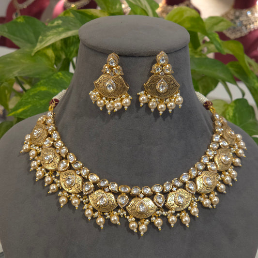 Amita Antique polki set
