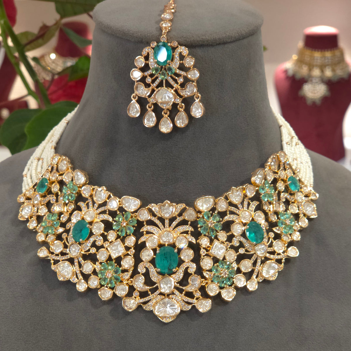 Sairah silver foil polki set