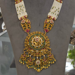 Nimrata polki necklace set