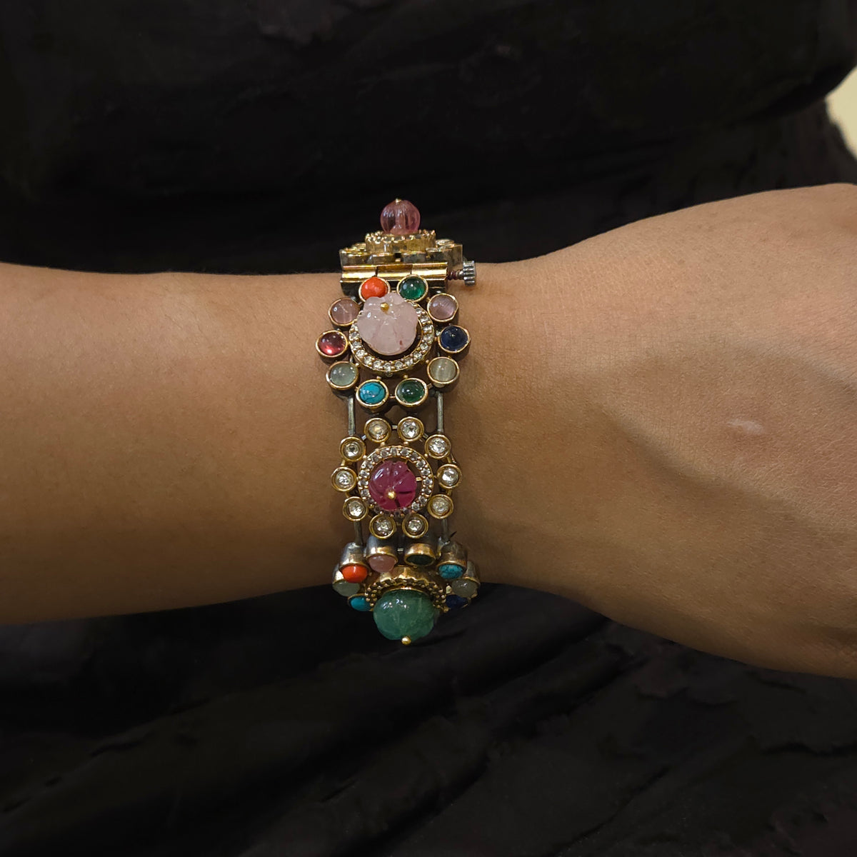 Humaira designer bangle