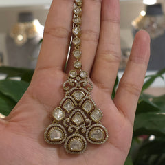 Rashnika Silver Foil Polki necklace set