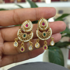 Charu Choker set