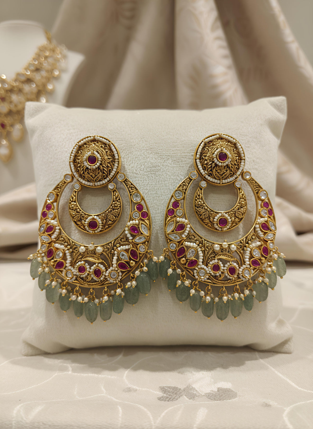 Neelam polki chaandbali