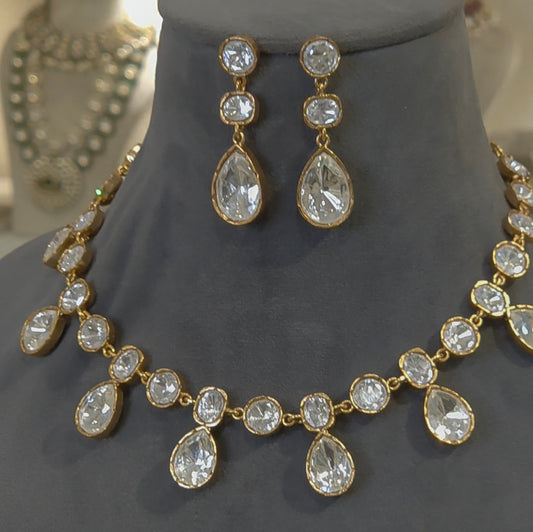 Nyra moissanite choker