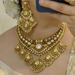 Vijaya antique gold polished set