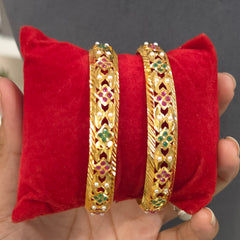 Shanvi jadau bangles