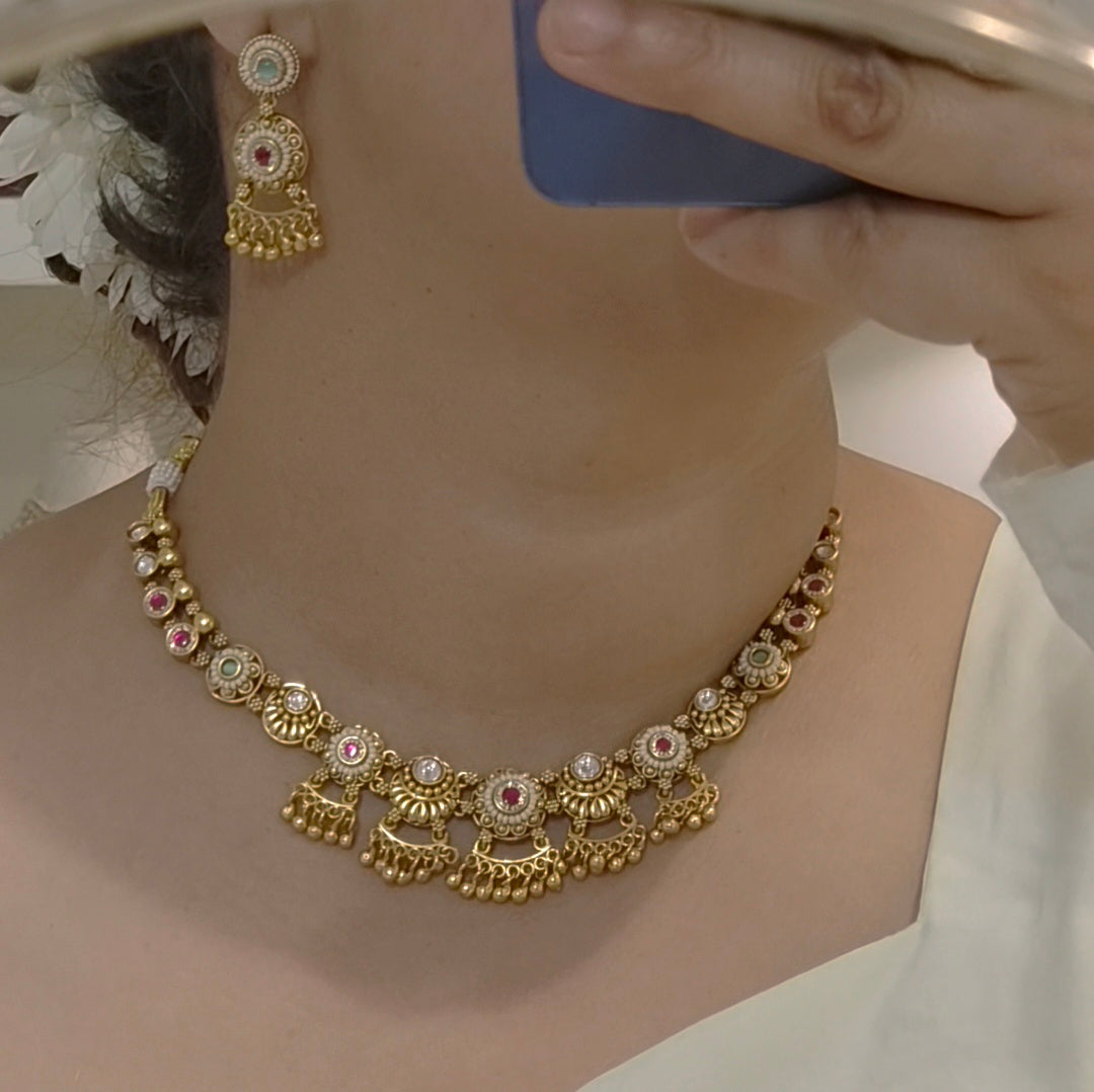 Kavita Antique Necklece Set