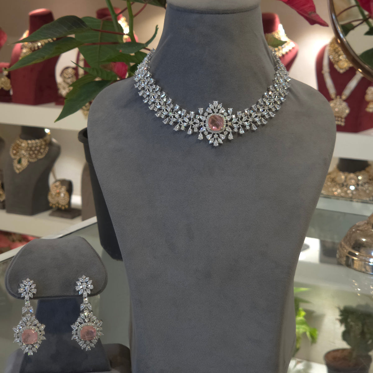 Yashu Ad necklace set
