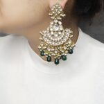 Nadia Paachi Kundan Chaandbali