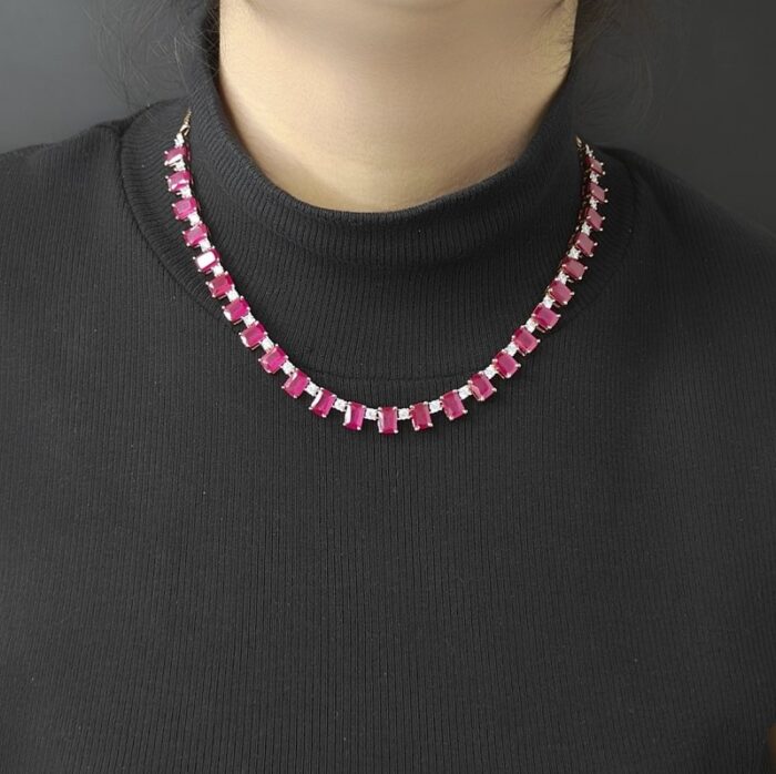 Aaron Neckline Set - Image 3